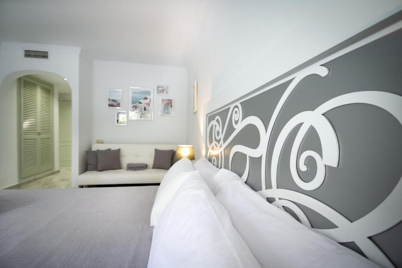 Marbella Banus Suites - Golden Beach Marbella Suite المظهر الخارجي الصورة