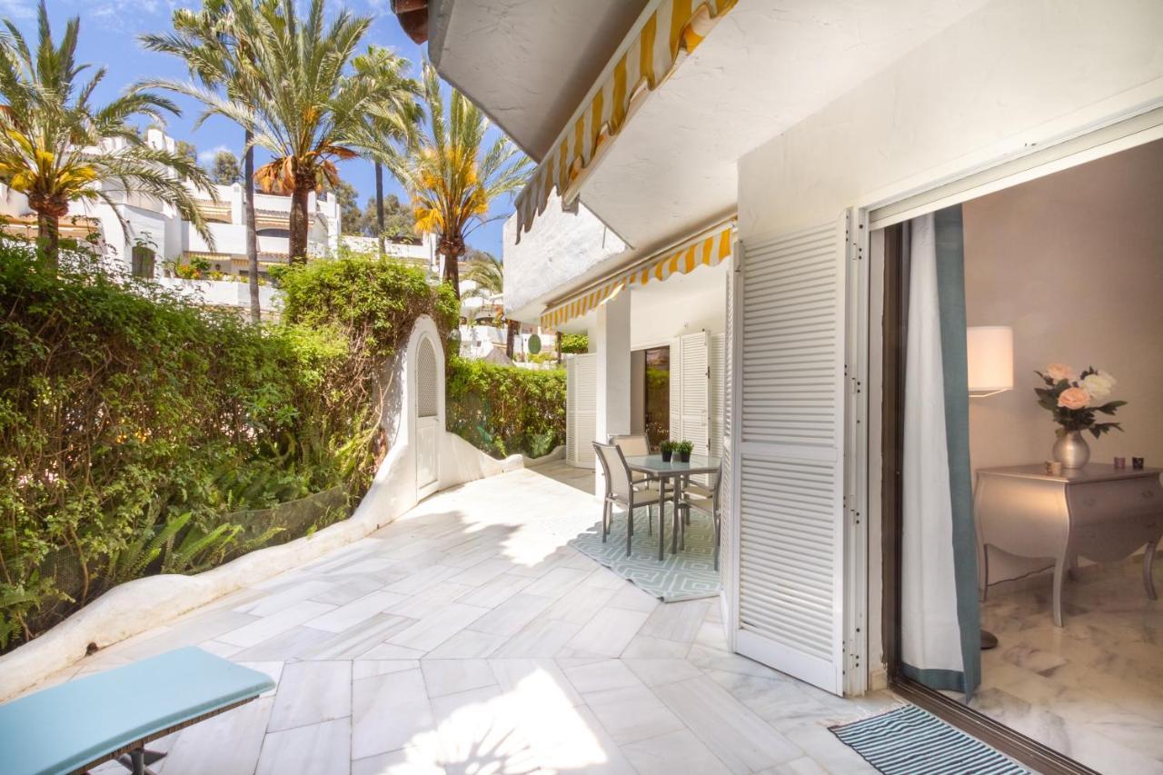 Marbella Banus Suites - Golden Beach Marbella Suite المظهر الخارجي الصورة